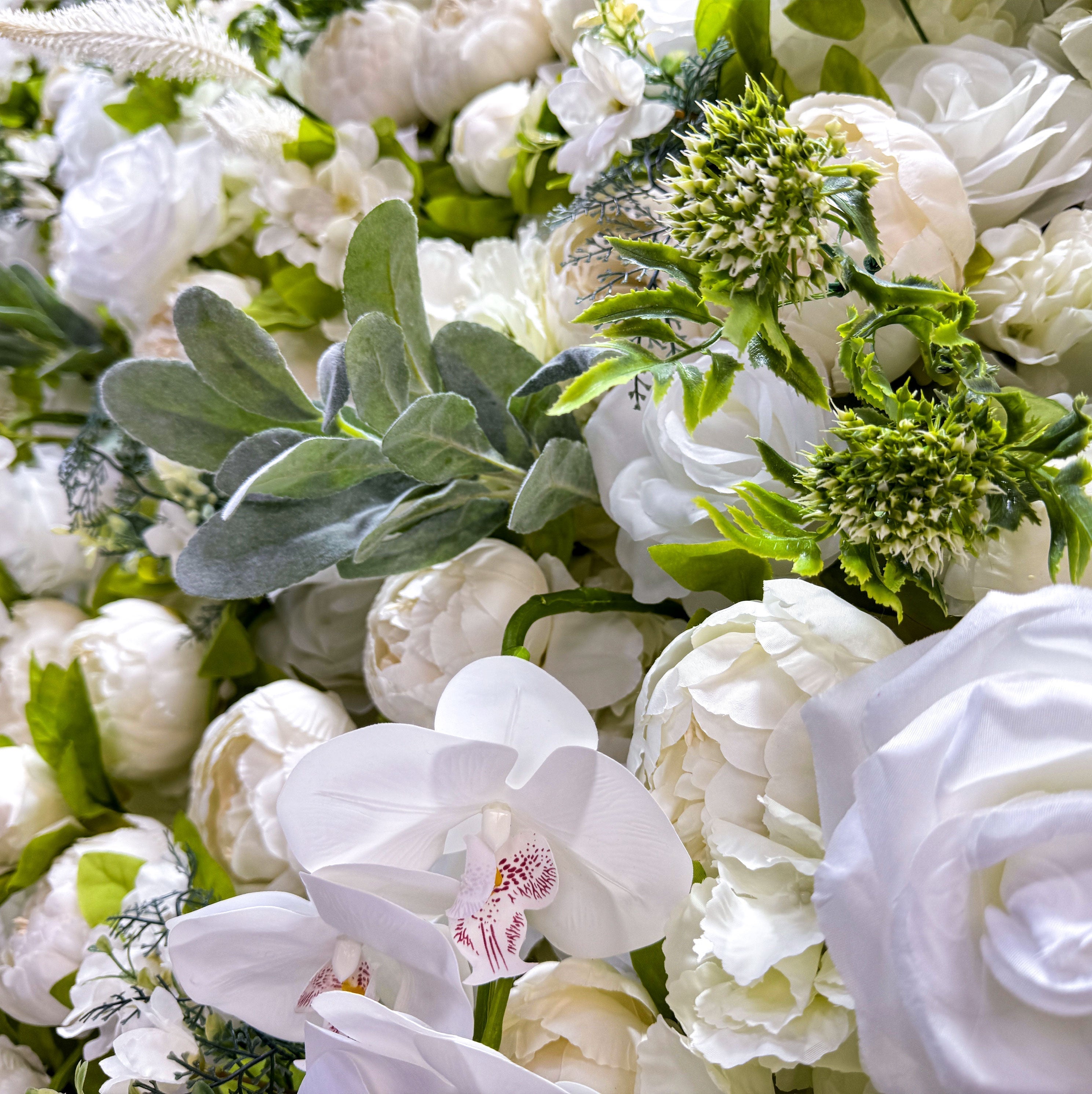 Roll Up Fabric Gorgeous Artificial Flower Wall - The White & Green  Epitome of Wedding and Event Decoration-VF-801