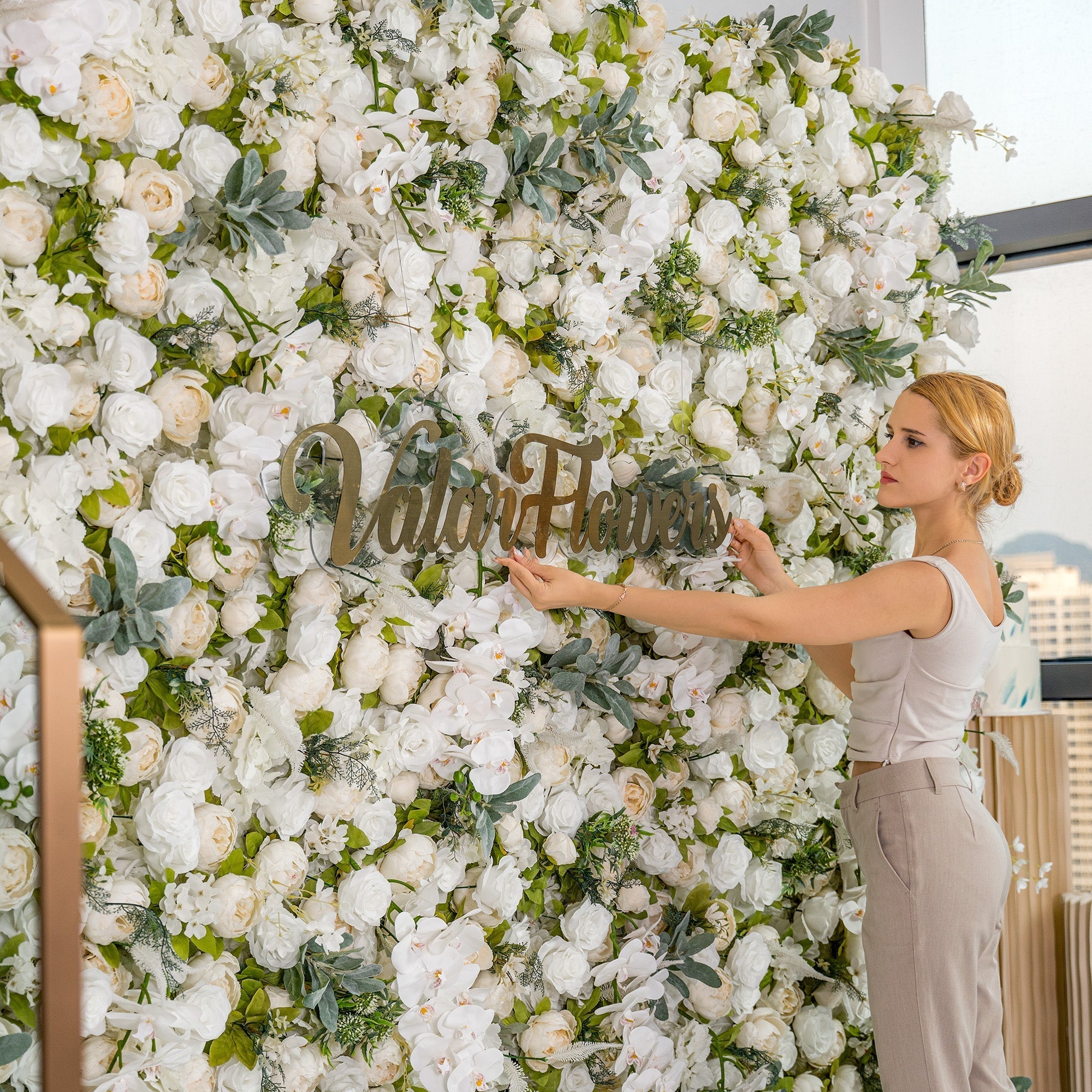 Roll Up Fabric Gorgeous Artificial Flower Wall - The White & Green  Epitome of Wedding and Event Decoration-VF-801