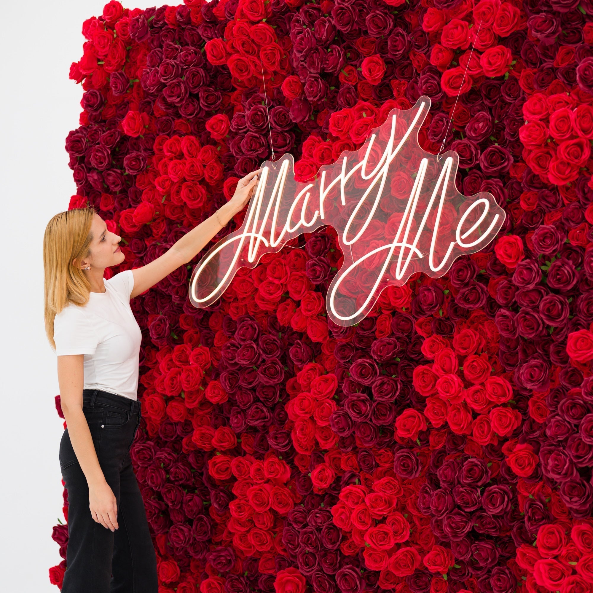 Valar Flowers Roll Up Fabric Artificial Flower Wall Crimson Coronation: A Regal Array of Red Roses Radiating Romance and Reverence-VF-172